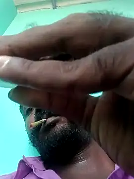 Snapshot of Tamilpaiyan07 chatting on 06.05.26 Tamilpaiyan07 online show from 06.05.26