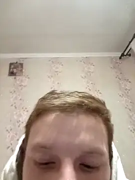 Snapshot of vanhotsexx chatting on 12.19.25 vanhotsexx online show from 12.19.25