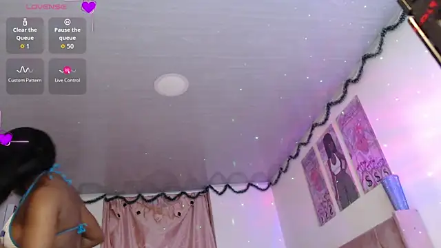 Snapshot of violett_brown9 chatting on 06.22.26 violett brown9 online show from 06.22.26