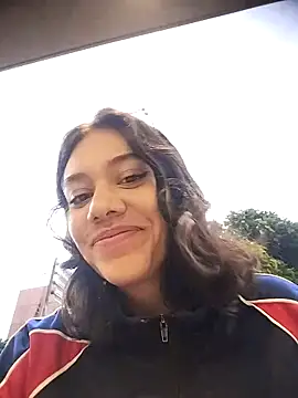 Snapshot of valerria_44 chatting on 12.22.25 valerria 44 online show from 12.22.25