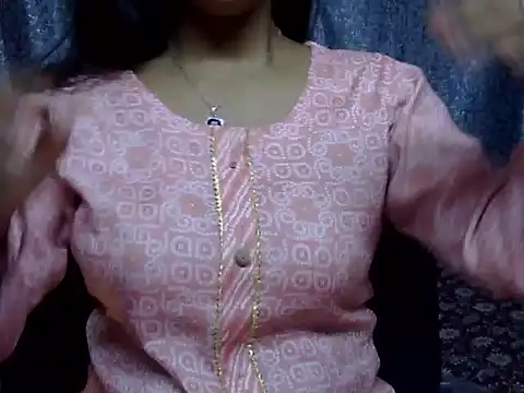cute Dirty Diva online show from 04.23.26