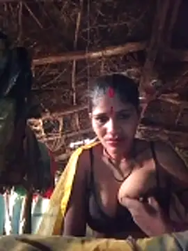 Snapshot of Rajni_hote chatting on 12.23.25 Rajni hote online show from 12.23.25