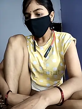 Curvy Kavya online show from 04.30.26