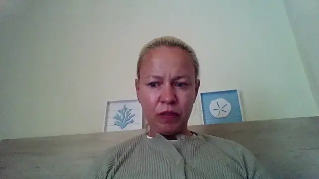 jennyblondeuk online show from 04.30.26