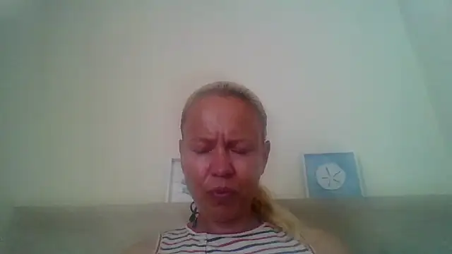 jennyblondeuk online show from 05.04.26
