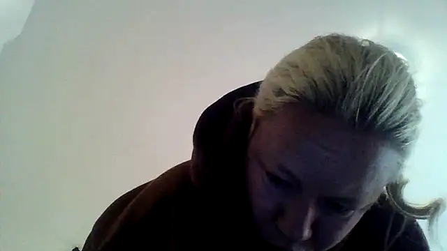 jennyblondeuk online show from 05.09.26