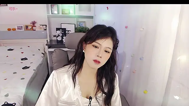 Snapshot of Coke-1996 chatting on 01.10.26 Coke-1996 online show from 01.10.26