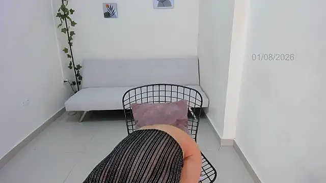 Snapshot of Zenith_glow chatting on 01.09.26 Zenith glow online show from 01.09.26