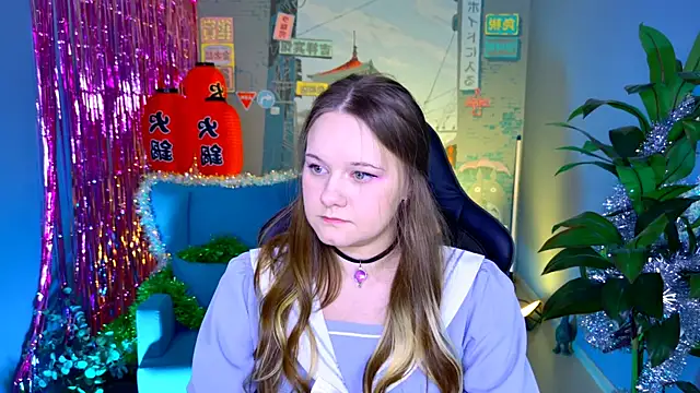 Snapshot of auroranelson chatting on 12.22.25 auroranelson online show from 12.22.25