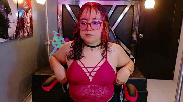 Nami Nerona online show from 01.13.26