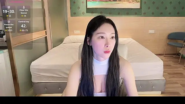 Snapshot of SL-99 chatting on 02.25.26 SL-99 online show from 02.25.26