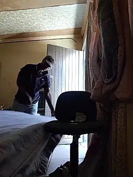 Snapshot of yourburget chatting on 01.12.26 yourburget online show from 01.12.26