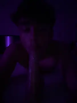 Snapshot of BlowSlut chatting on 06.21.26 BlowSlut online show from 06.21.26