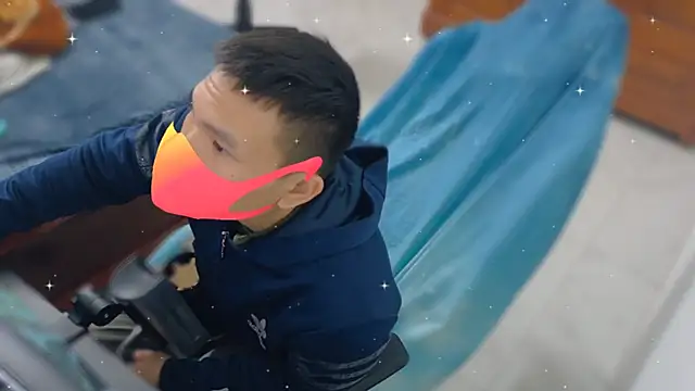 Snapshot of -_kur_- chatting on 01.07.26 - kur - online show from 01.07.26