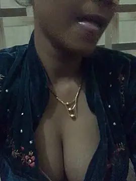 Coll-Girl online show from 12.23.25