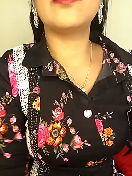 Deshi bhabhi143 online show from 05.11.26