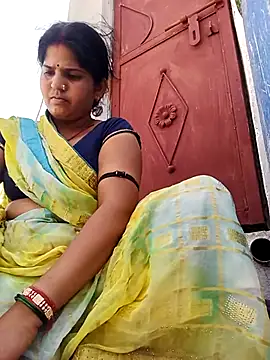 Kashish Love143 online show from 04.17.26