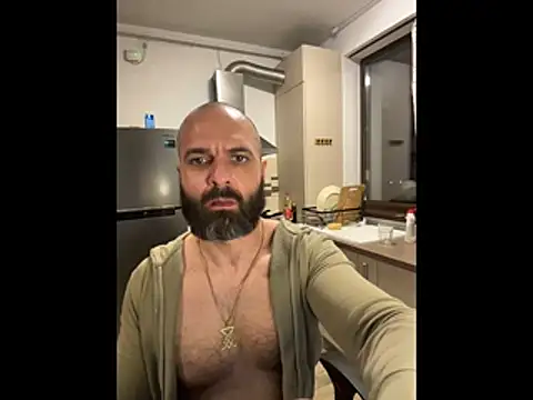 Snapshot of DamonSalvatore2 chatting on 04.10.26 DamonSalvatore2 online show from 04.10.26