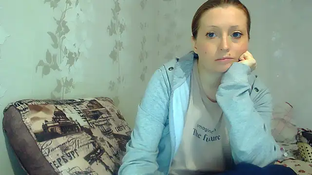 Snapshot of CrystallAngel chatting on 02.15.26 CrystallAngel online show from 02.15.26