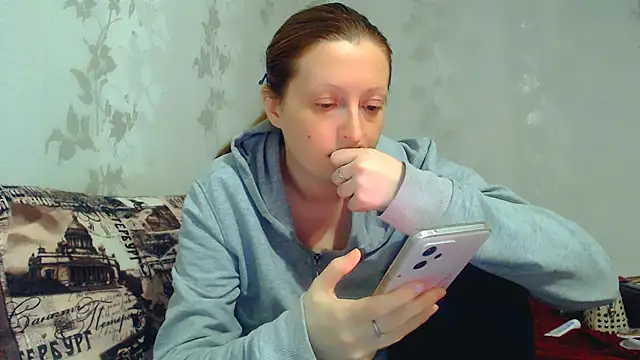 Snapshot of CrystallAngel chatting on 02.17.26 CrystallAngel online show from 02.17.26