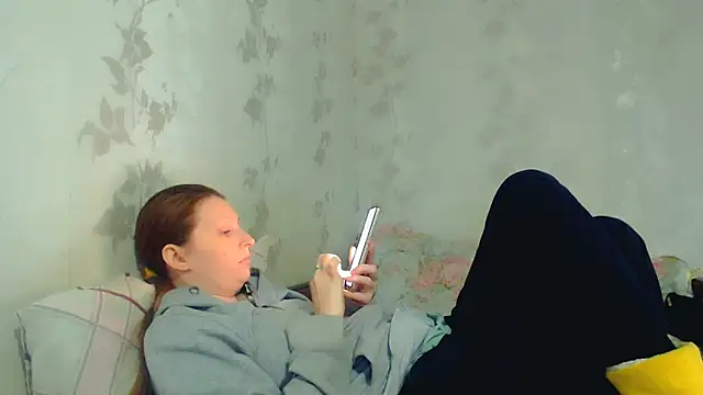 Snapshot of CrystallAngel chatting on 03.21.26 CrystallAngel online show from 03.21.26