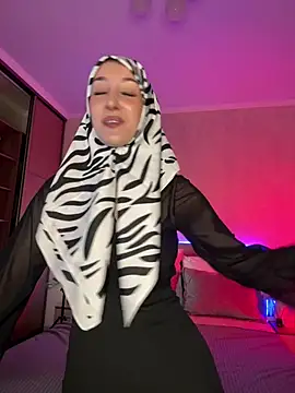 LuxBrunette  online show from 05.12.26