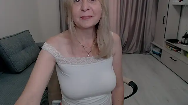 MiLenaMilf online show from 08.05.26