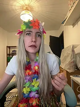 Snapshot of BarbieBlondieGirl chatting on 02.17.26 BarbieBlondieGirl online show from 02.17.26