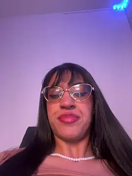 Snapshot of ValentinaEvanz chatting on 07.24.26 ValentinaEvanz online show from 07.24.26