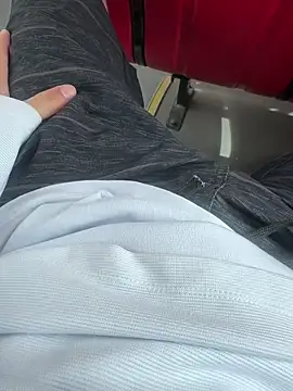 Latin Paisa Boy online show from 06.14.26