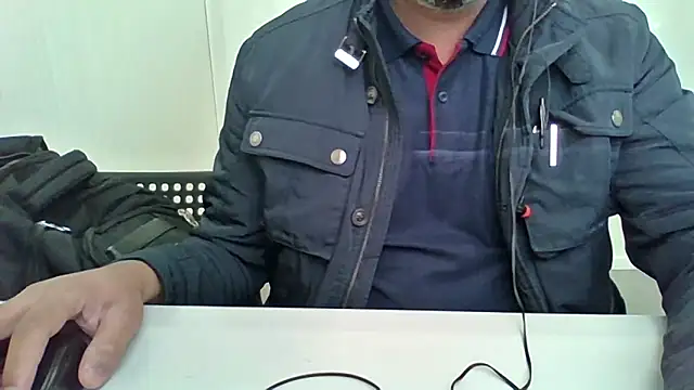 Snapshot of Moreno_Casado_Safado chatting on 12.22.25 Moreno Casado Safado online show from 12.22.25