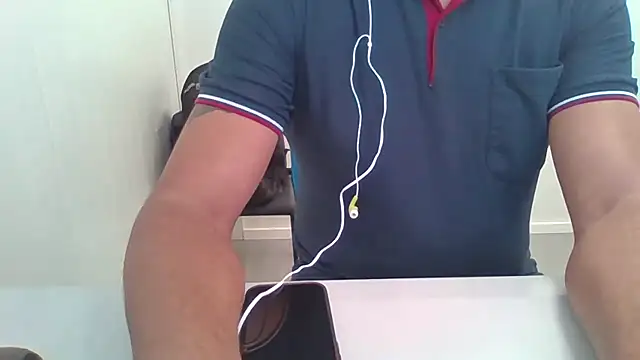 Moreno Casado Safado online show from 05.25.26