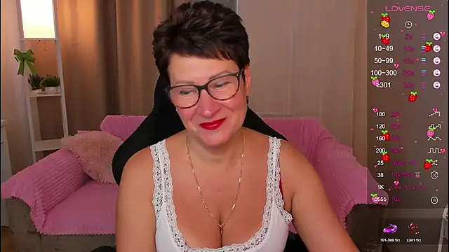 Snapshot of JennyMons chatting on 07.09.26 JennyMons online show from 07.09.26