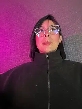 Snapshot of luna_gv chatting on 01.14.26 luna gv online show from 01.14.26