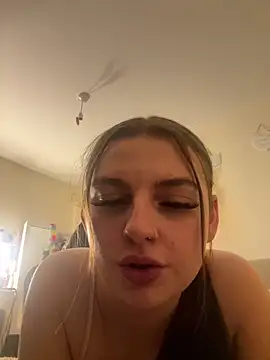 Snapshot of Lola-rosexx chatting on 02.20.26 Lola-rosexx online show from 02.20.26