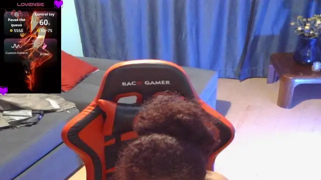 Snapshot of ValenttinaSex1 chatting on 01.11.26 ValenttinaSex1 online show from 01.11.26