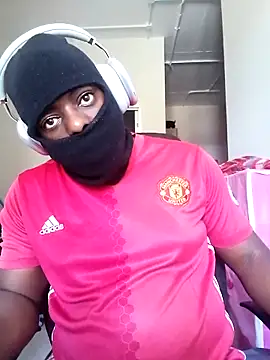 Snapshot of Bra-G chatting on 03.07.26 Bra-G online show from 03.07.26