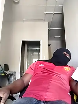 Snapshot of Bra-G chatting on 03.08.26 Bra-G online show from 03.08.26