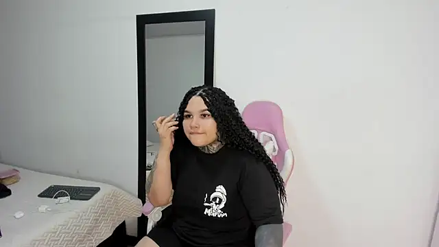 Abby Hiiltoon online show from 03.07.26