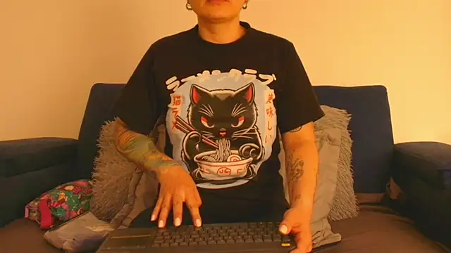 kat paradise online show from 07.28.26