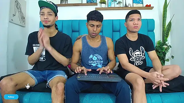 Interracial Snow Bunny online show from 04.27.26