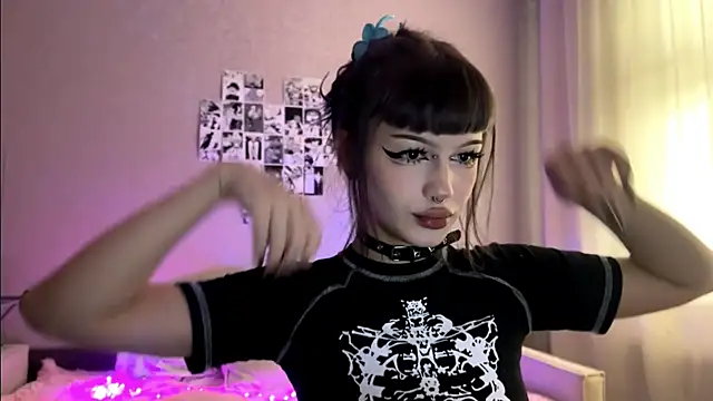 dieonisiaaaa online show from 01.18.26