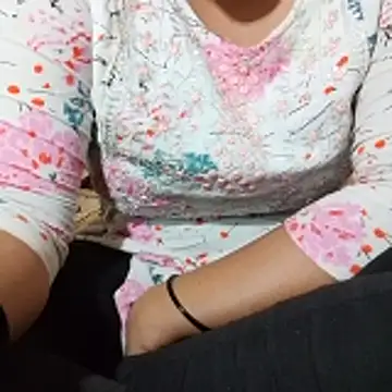 Snapshot of model_simran chatting on 03.10.26 model simran online show from 03.10.26