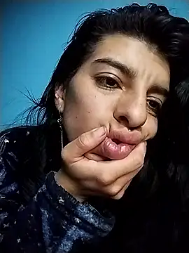 Snapshot of Alma_Kieran chatting on 01.09.26 Alma Kieran online show from 01.09.26