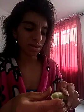 Snapshot of Alma_Kieran chatting on 02.02.26 Alma Kieran online show from 02.02.26