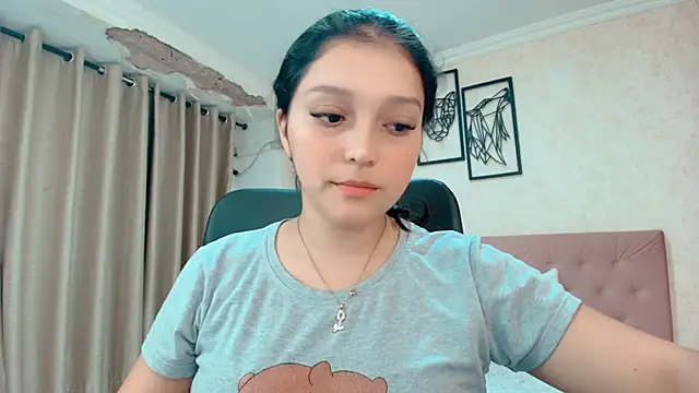 littlemolly walcott online show from 04.14.26