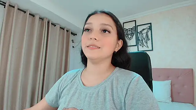 Snapshot of littlemolly_walcott chatting on 07.09.26 littlemolly walcott online show from 07.09.26