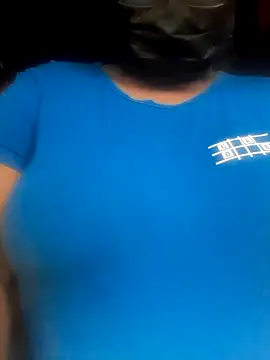 Snapshot of fingerbit07 chatting on 02.13.26 fingerbit07 online show from 02.13.26