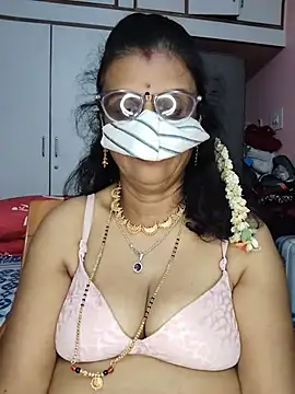 Snapshot of Maya_kannada chatting on 06.15.26 Maya kannada online show from 06.15.26