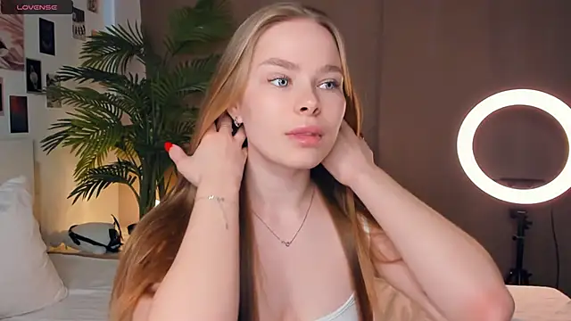 Icehoneybyte online show from 03.23.26